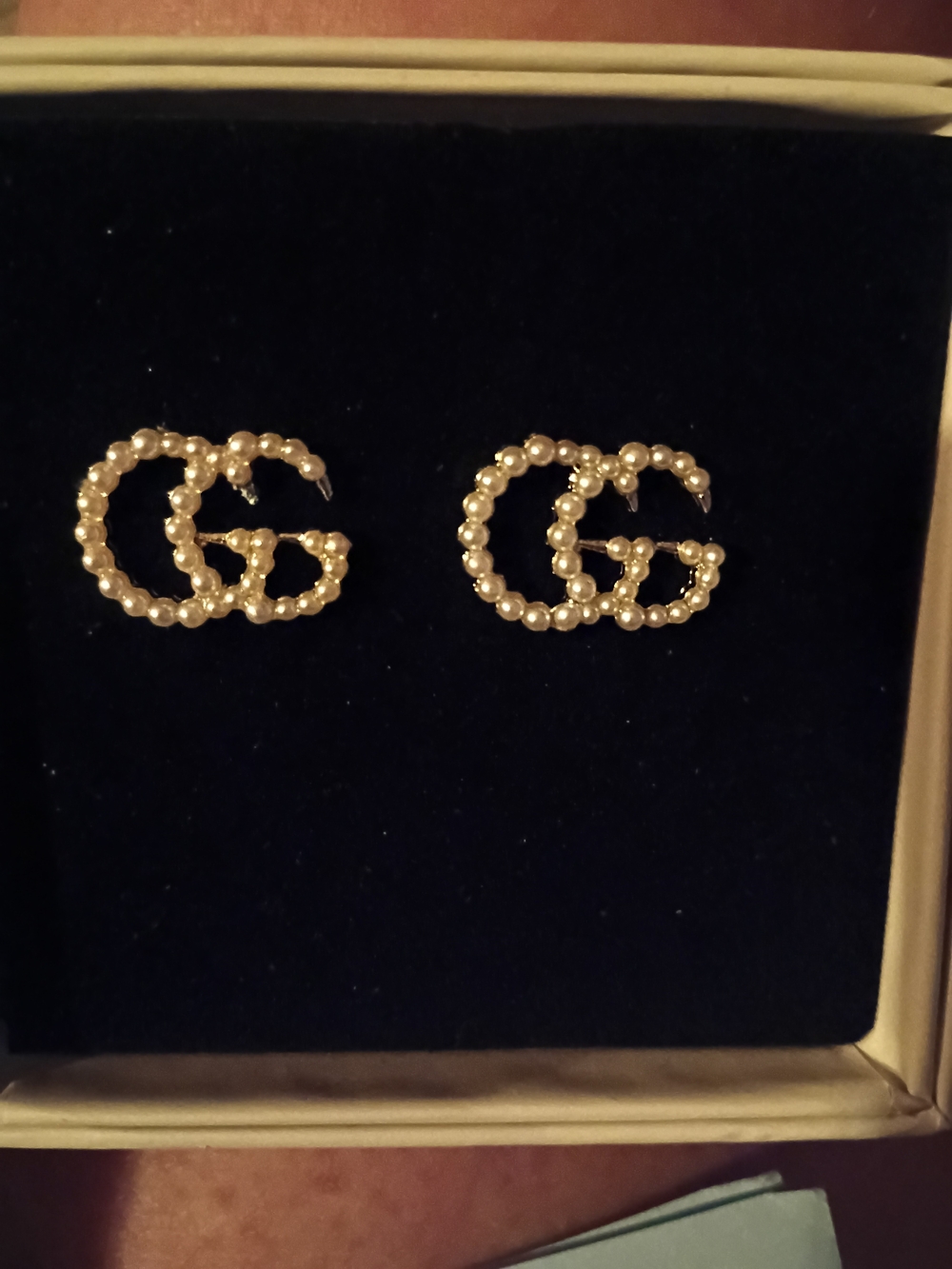 Pearl-Cluster Double G Style Stud Earrings - Gold